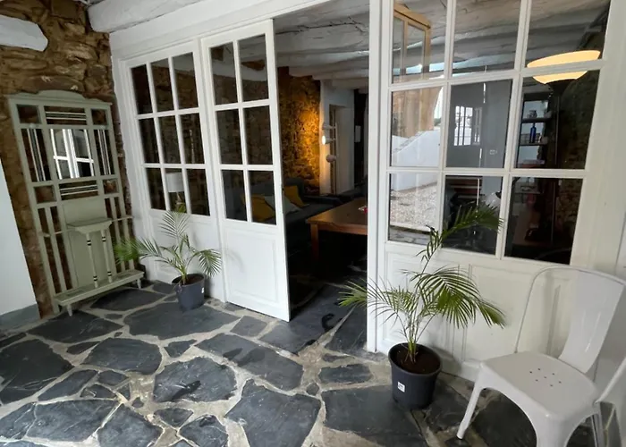 Hotel cerca del colegio: Casa Tinoco Casa Rural Categoria Superior