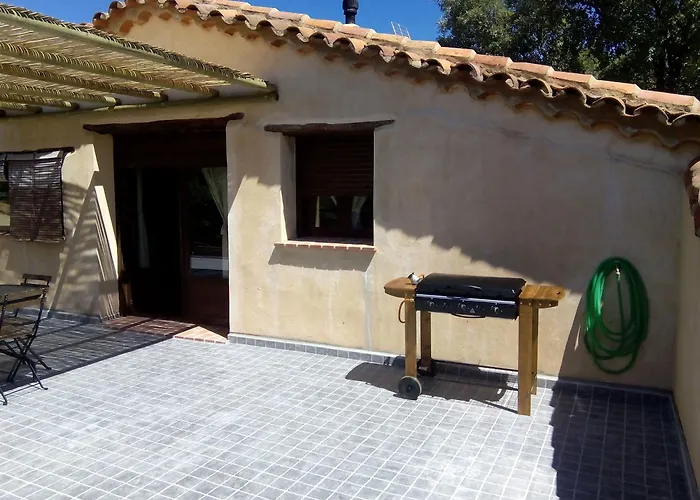 Villa con piscina: Finca la Colorá